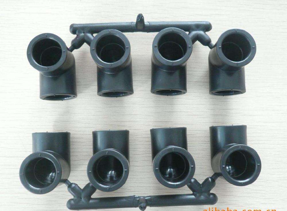 пластиковая трубка