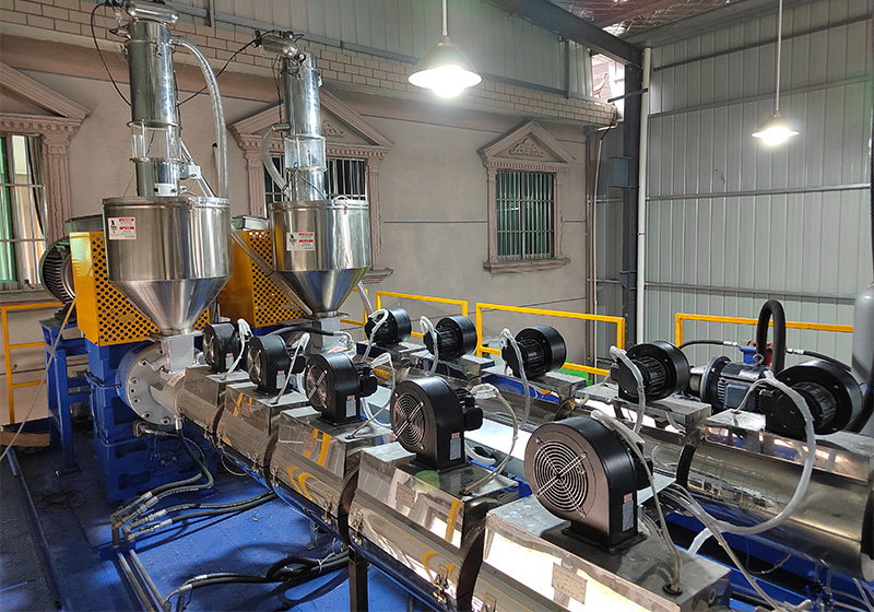 двойные шнеки для выдувной машины для резервуаров ibc