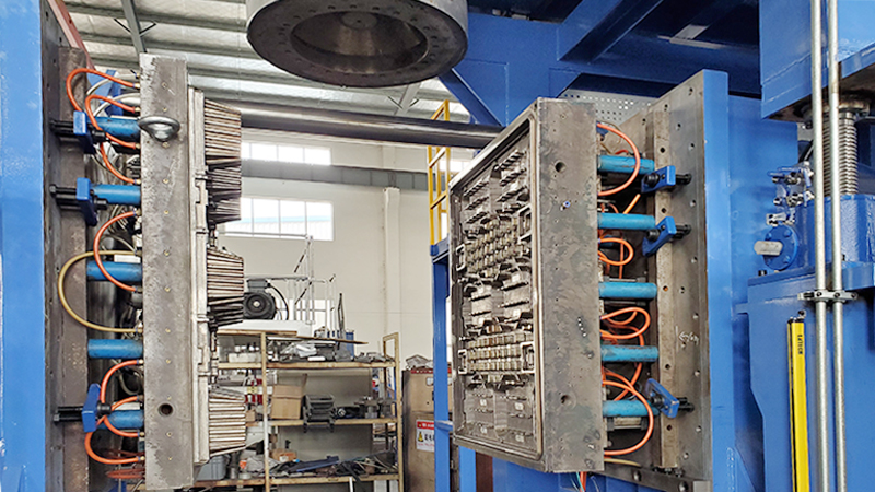 пресс-форма для поддонов