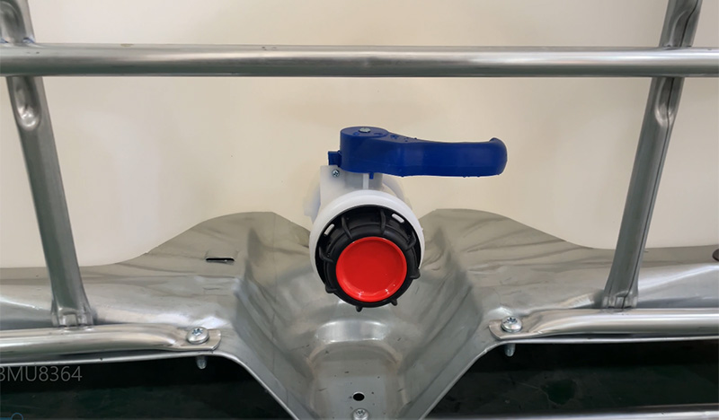 клапан бака ibc